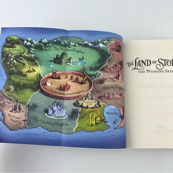 The Land of Stories: The Wishing Spell Book by Chris Colfer - Picture 8 of 11